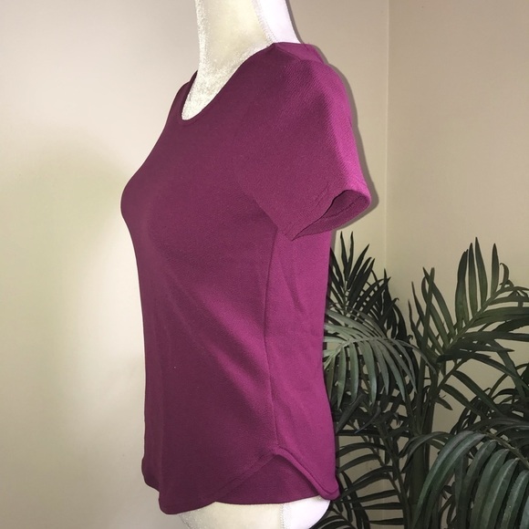 2/$20 Bar lll Textured Stretch Short Sleeve Top XS - Picture 5 of 7